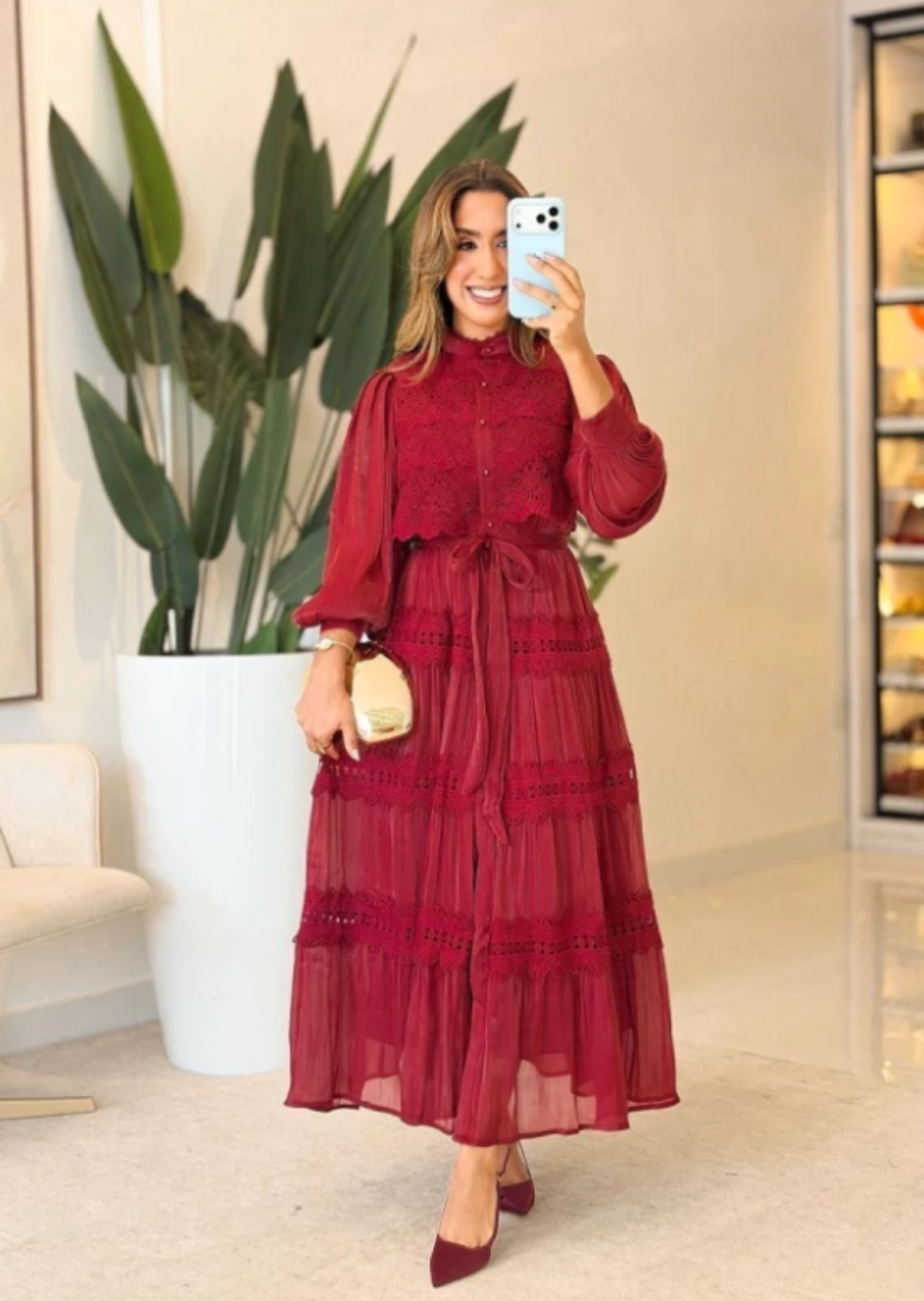 1025 - Vestido em Chiffon | Com Guipir